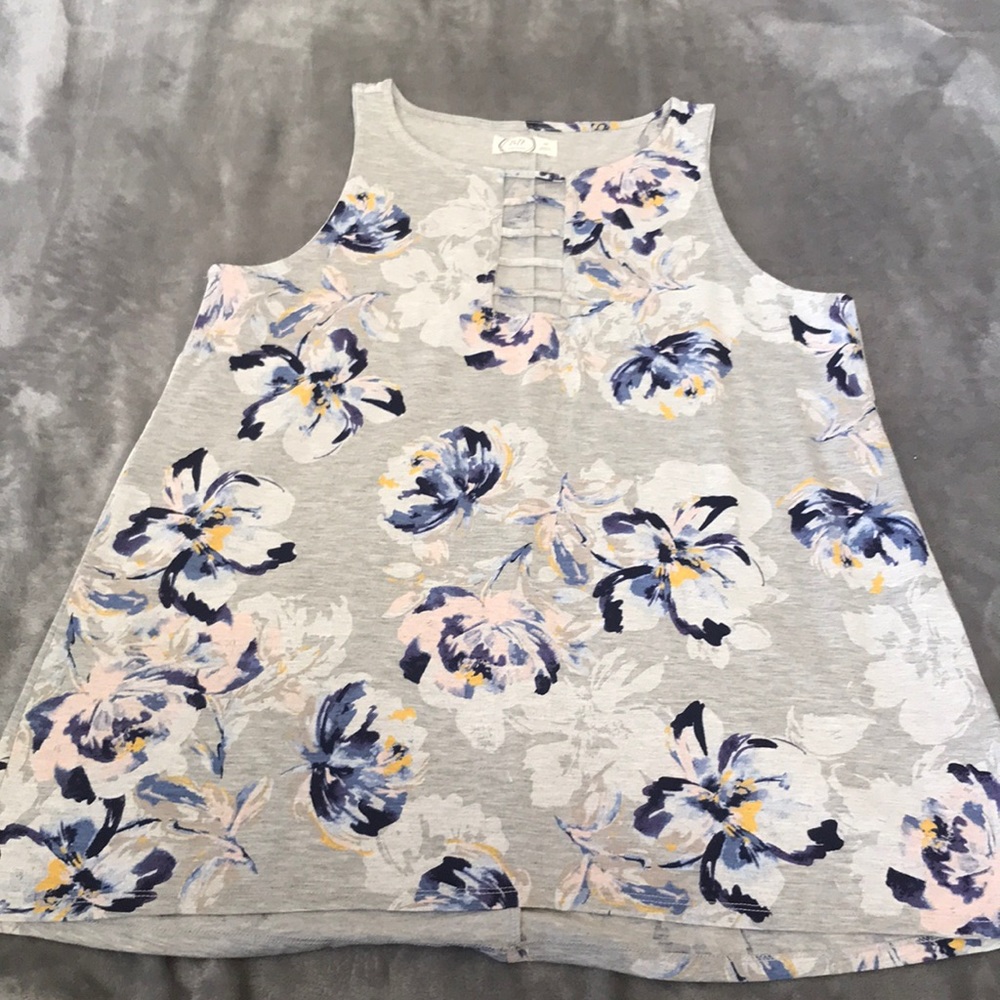 Maurices 24/7 tank medium